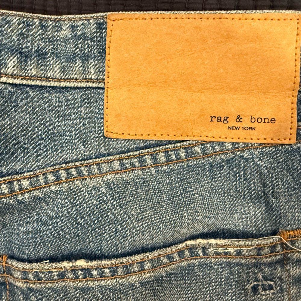 EUC Rag & Bone Maya High Rise Ankle jeans In Aquarius With Holes Size: 30 - Picture 4 of 6